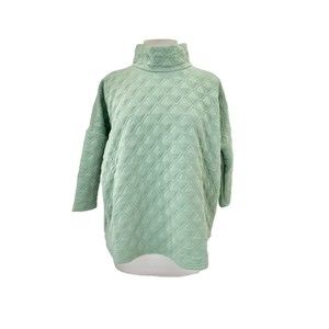 TNUCK Sport • English Ivy Quilted Funnel Pullover • XS/Small • Light Green • NWT